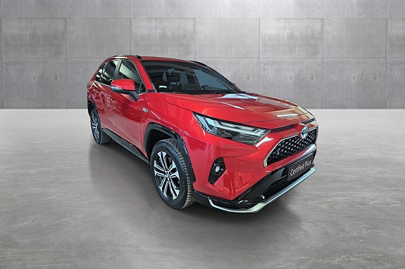Toyota RAV4 Plug-in Hybrid 7 of 24