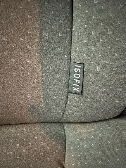 Toyota Prius 21 of 30