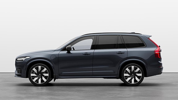 Volvo XC90 6 of 28