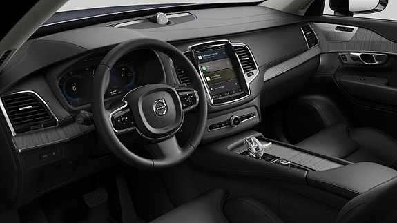 Volvo XC90 19 of 28