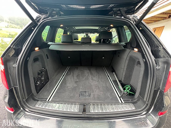 BMW X3 25 of 25