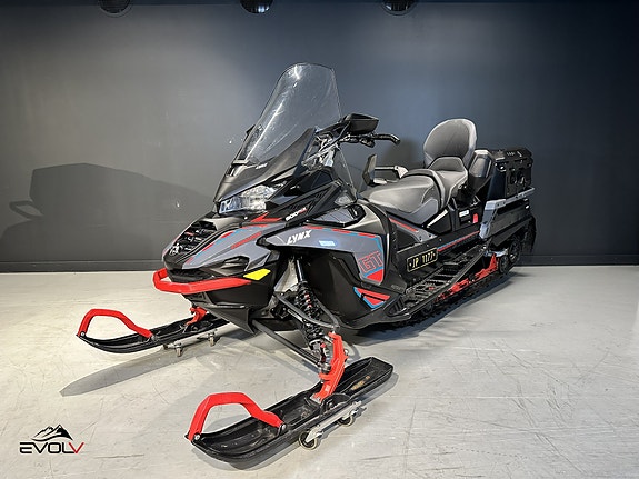 Lynx Commander GT 900 ACE Turbo 2 of 2
