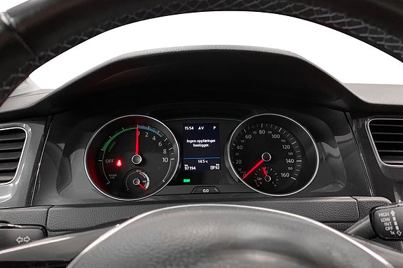 Volkswagen e-Golf VII 10 of 12