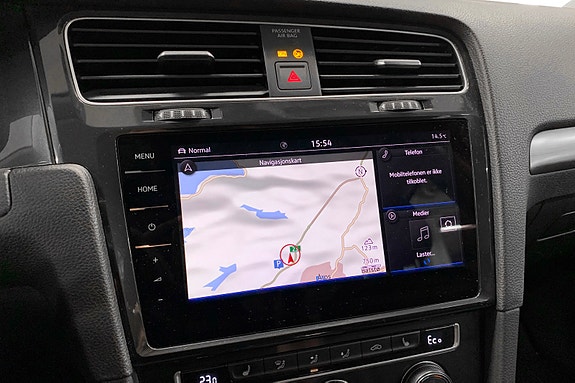 Volkswagen e-Golf VII 12 of 12