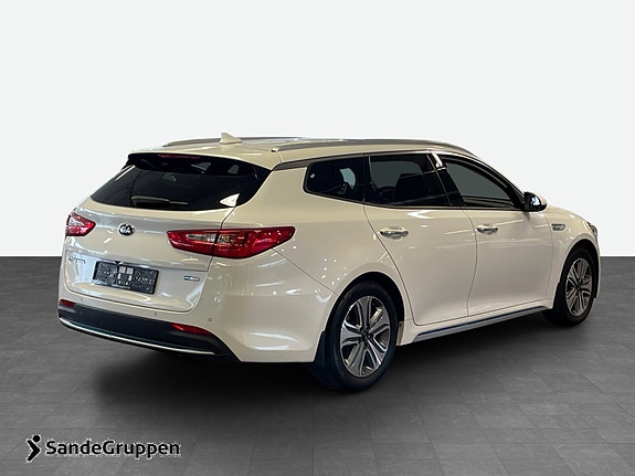 Kia Optima 5 of 16