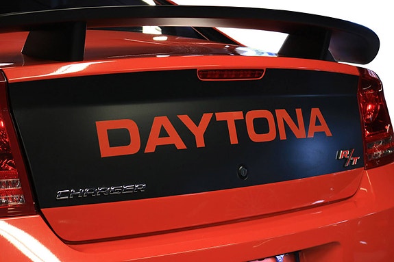 Dodge Charger 17 of 30
