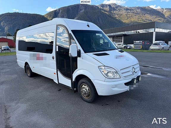Mercedes-Benz Sprinter 516 m/ 16+1 og godkjent for to rullestolbrukere. SE VIDEO 8 of 30
