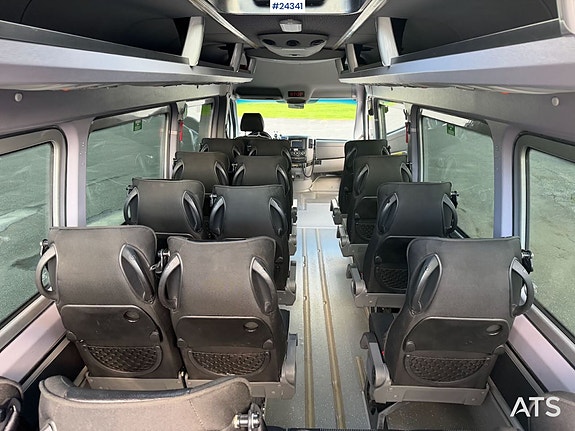 Mercedes-Benz Sprinter 516 m/ 16+1 og godkjent for to rullestolbrukere. SE VIDEO 18 of 30