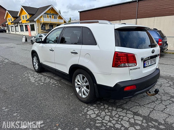 Kia Sorento 6 of 18