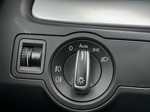 Volkswagen CC 29 of 30