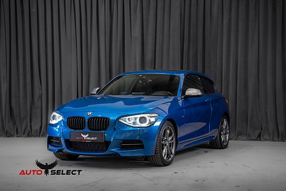 BMW M135i 6 of 30