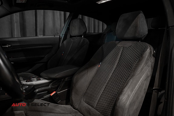 BMW M135i 23 of 30