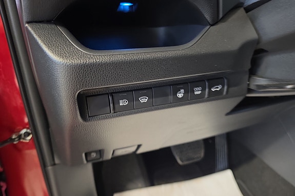 Toyota RAV4 Plug-in Hybrid 24 of 24