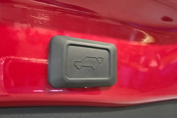 Toyota RAV4 Plug-in Hybrid 21 of 24