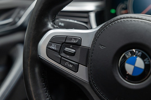 BMW 520d 24 of 30