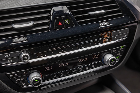 BMW 520d 30 of 30