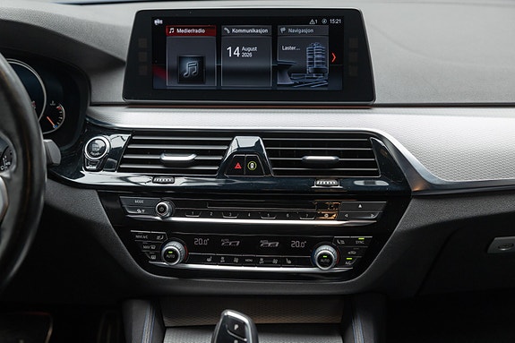 BMW 520d 28 of 30