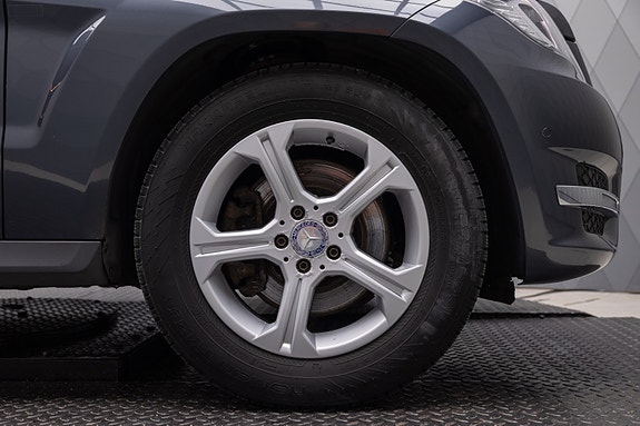 Mercedes-Benz GLK 12 of 25