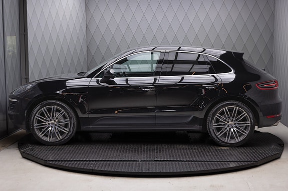 Porsche Macan S 8 of 30
