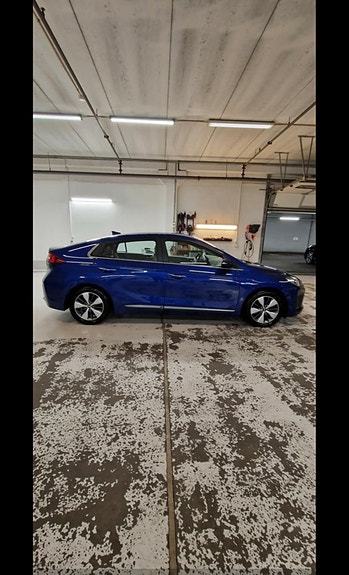 Hyundai IONIQ 7 of 18
