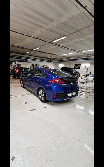 Hyundai IONIQ 6 of 18