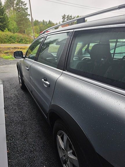 Volvo XC70 5 of 12