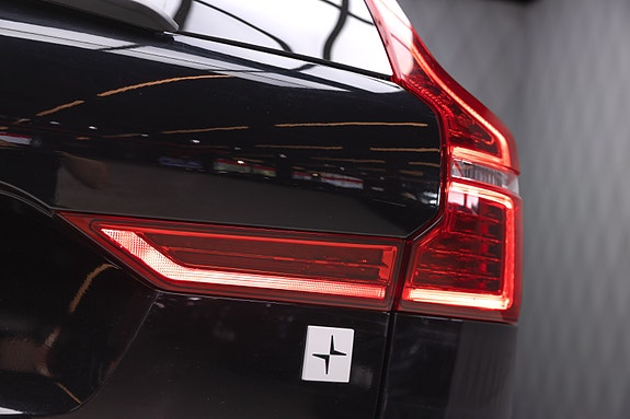 Volvo XC60 6 of 30