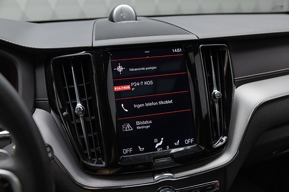 Volvo XC60 30 of 30