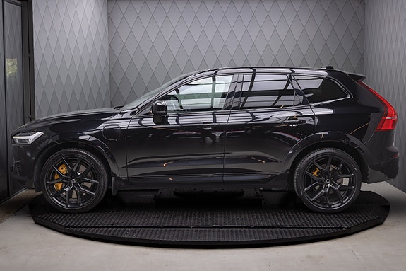 Volvo XC60 9 of 30