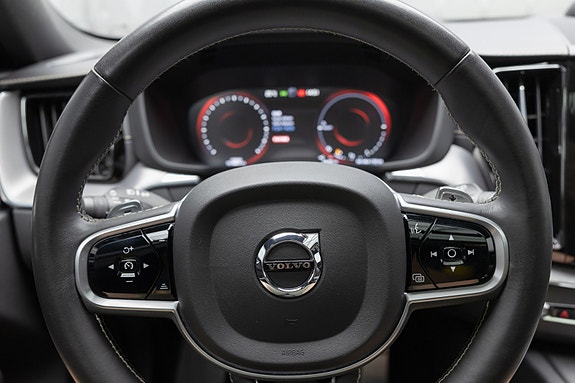 Volvo XC60 24 of 30