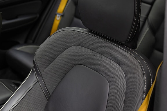 Volvo XC60 22 of 30