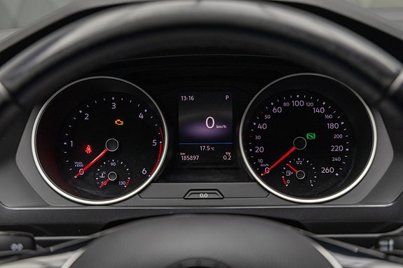 Volkswagen Tiguan 19 of 25