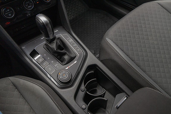 Volkswagen Tiguan 22 of 25