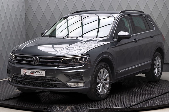 Volkswagen Tiguan 3 of 25