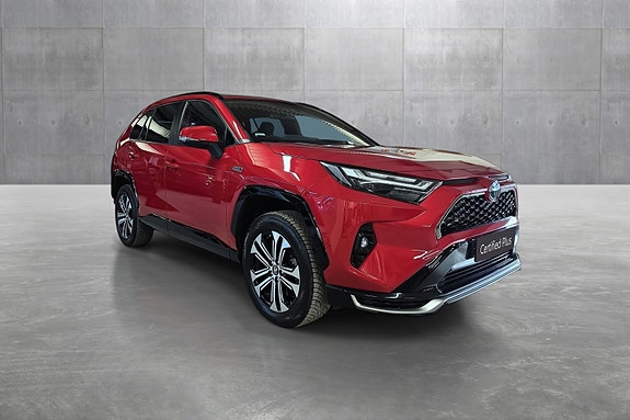 Toyota RAV4 Plug-in Hybrid 7 of 22