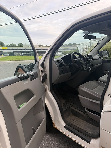 Volkswagen Transporter 9 of 11
