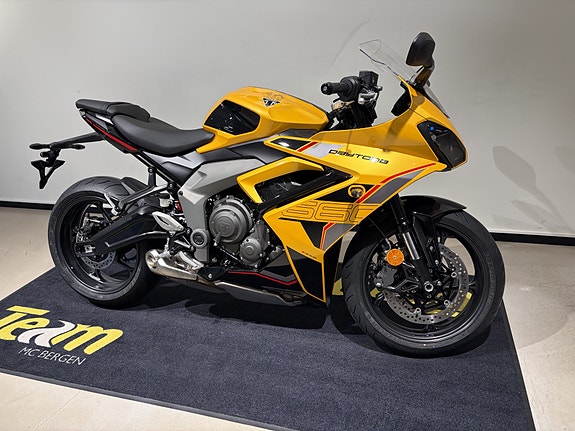 Triumph Daytona 660, KAMPANJE! 2 of 16