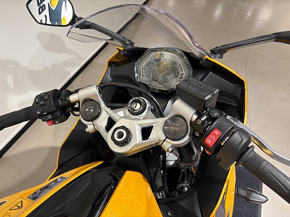 Triumph Daytona 660, KAMPANJE! 14 of 16