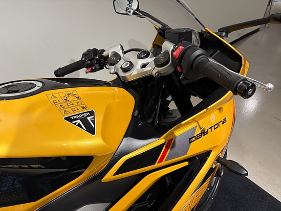 Triumph Daytona 660, KAMPANJE! 13 of 16