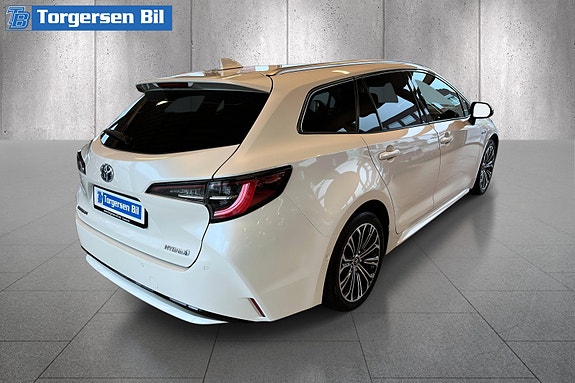 Toyota Corolla 8 of 27