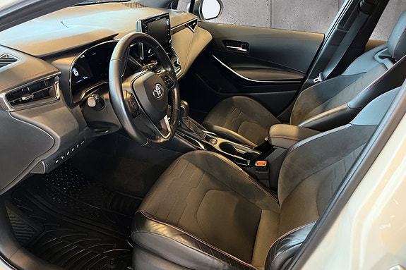 Toyota Corolla 14 of 27