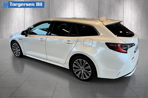 Toyota Corolla 4 of 27