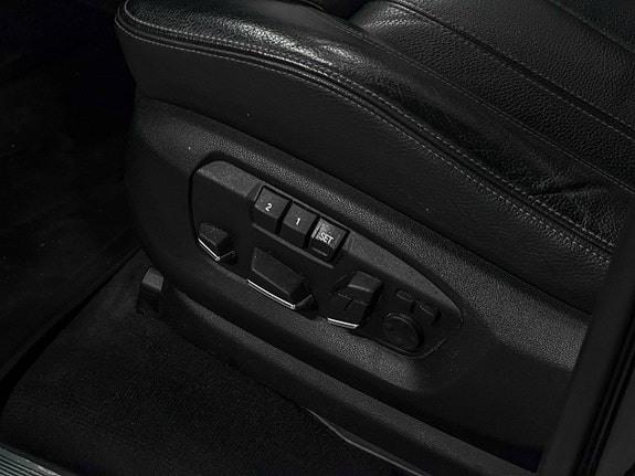 BMW X5 25 of 30