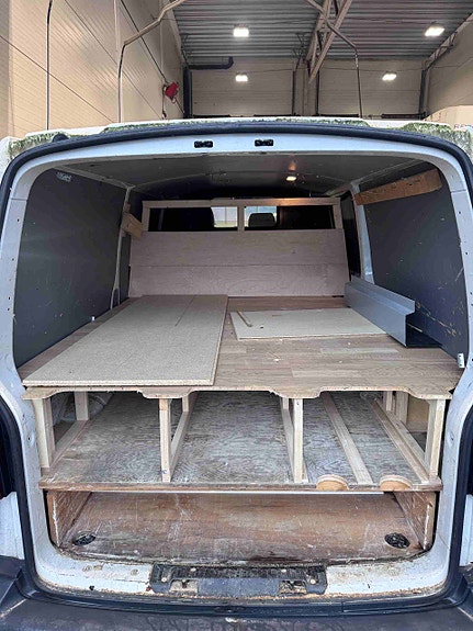 Volkswagen Transporter 13 of 14