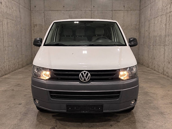 Volkswagen Transporter 2 of 14