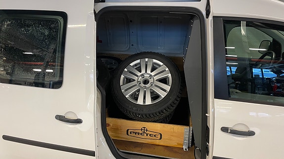 Volkswagen Caddy 11 of 13