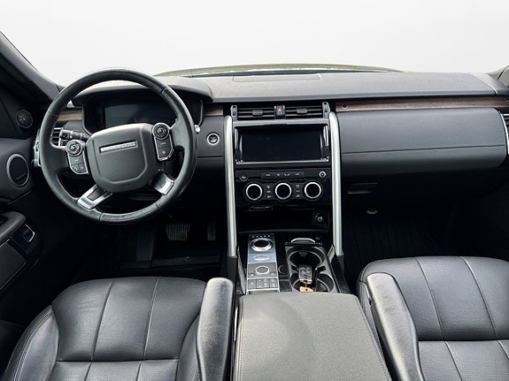 Land Rover Discovery 14 of 15