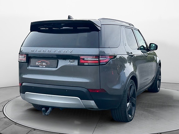 Land Rover Discovery 4 of 15