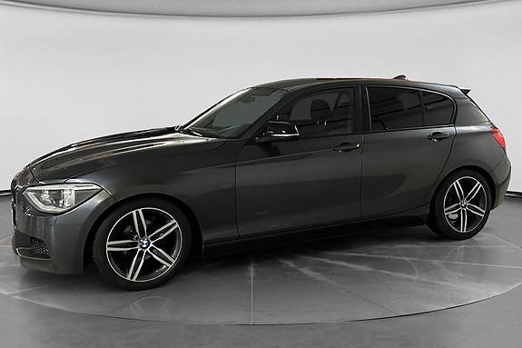BMW 116d 2 of 30