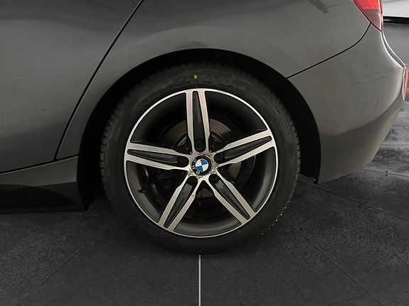 BMW 116d 21 of 30